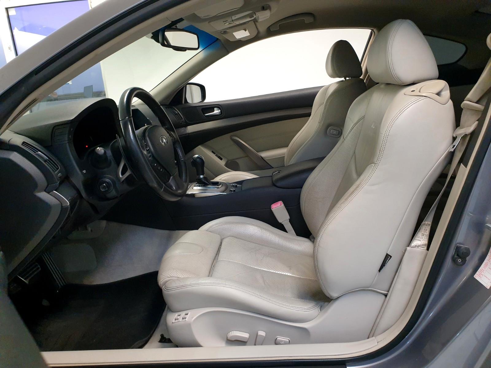 INFINITI G - 3,7 V6 320 CV - BVA - CUIR