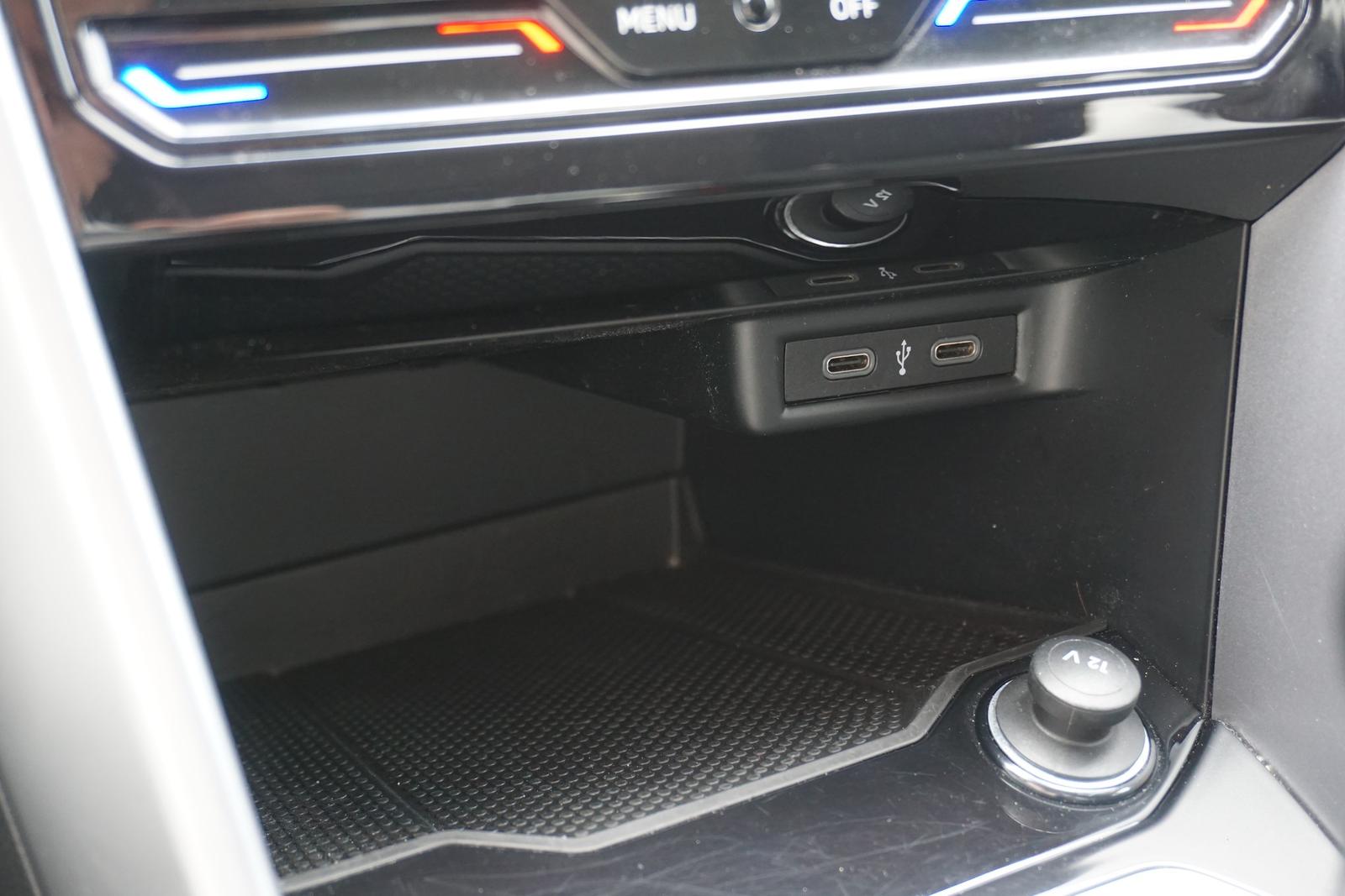 Volkswagen T-Roc 1.0 TSI LED Navi App-Connect, миниатюра 24