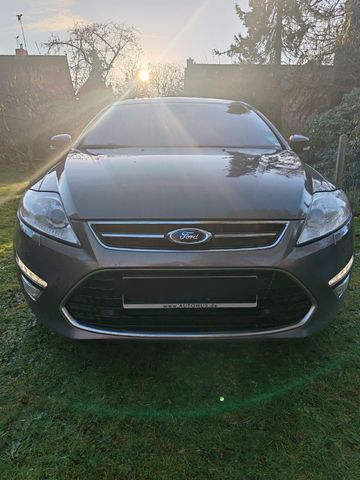 Ford Mondeo titanium 2.0TDCI