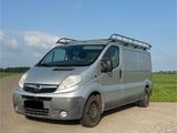 Opel Vivaro 2.5 L2H1 cdti Automatik mit So... - Opel Vivaro aus 2011