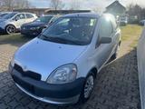 Toyota 1.0 linea sol*Neue Kette*Neu Service*Tüv.Neu* - gebrauchte Toyota Yaris aus dem Jahr 2001