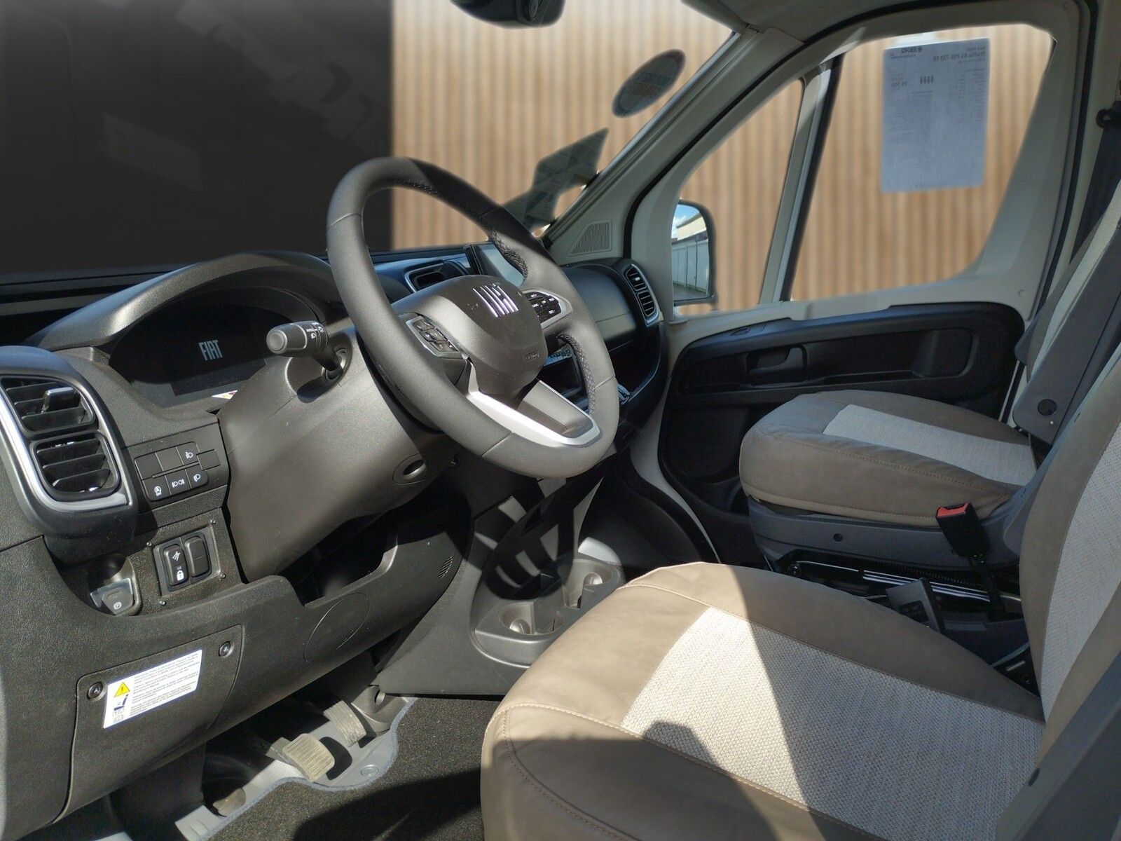 Fahrzeugabbildung Eura Mobil Profila RS PRS 720 EB RückfahrCAM, 180 PS Autom.