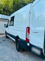 Ford Transit 6 Sitze plus großer Kofferrau... - Ford Transit Koffer Gebrauchtwagen