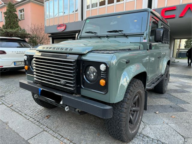 Land Rover Defender 90 E Station Wagon