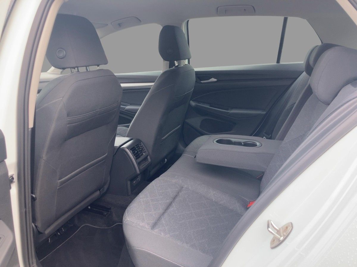 Volkswagen Golf - Bild 8