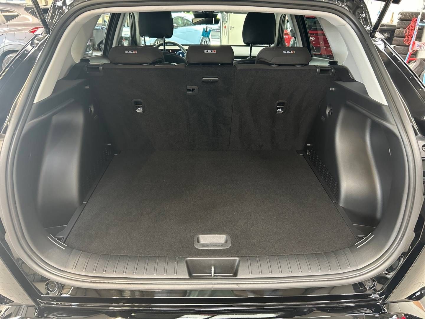 Fahrzeugabbildung Hyundai KONA SX2 (MY25) EV 65,4kWh (218 PS) 2WD Trend