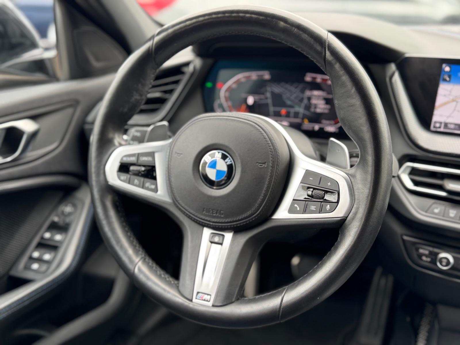 BMW 1 Series d LimousinexDrive M Sport*19'Zl BiColour*LED*, миниатюра 22