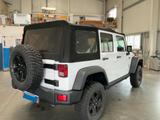 Jeep Wrangler 3.6l V6 Unlimited Sport 4x4 - Jeep Wrangler mit Benzin-Antrieb: Geländewagen, Automatik