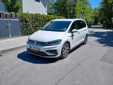 Volkswagen Touran R  Highlinie 180Ps DSG Standh.  7-Sitzer  - Volkswagen Touran: Standheizung