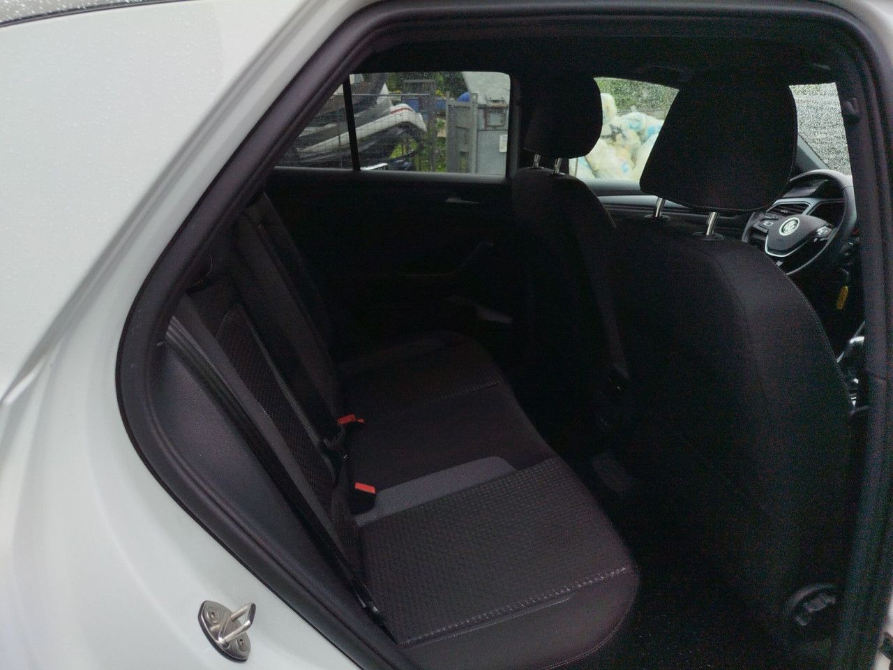 Fahrzeugabbildung Volkswagen T-ROC Style ACTIVE 1.5 TSI DSG Standhg Navi