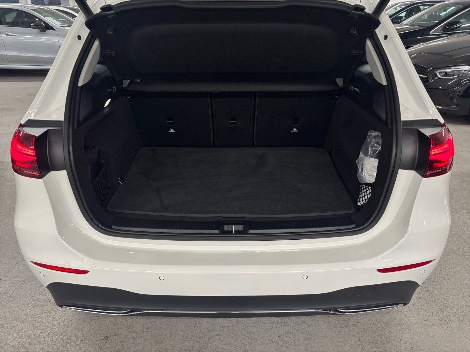 Fahrzeugabbildung Mercedes-Benz B 200 Progressive Adv.*Kamera*LED*CarPlay*MBUX*