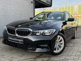 BMW 320 d touring Advantage Aut.AHK LED 1.Hand