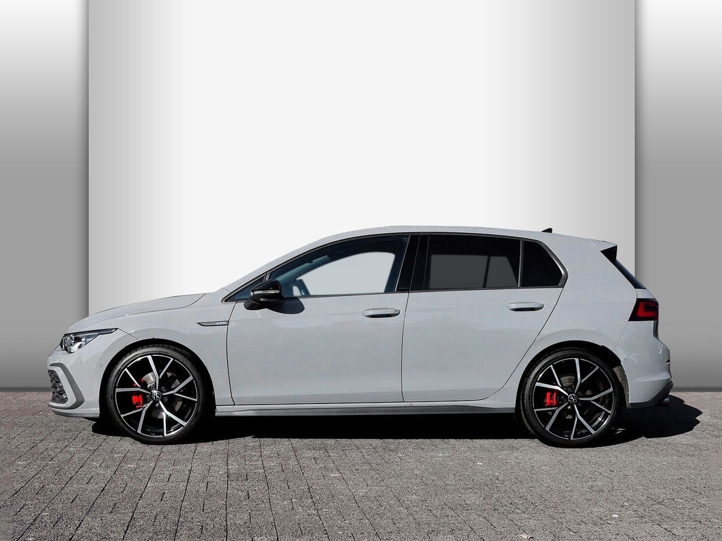 Volkswagen Golf VIII GTD 2.0 TDI SCR DSG PANO NAVI LED HARM foto 4