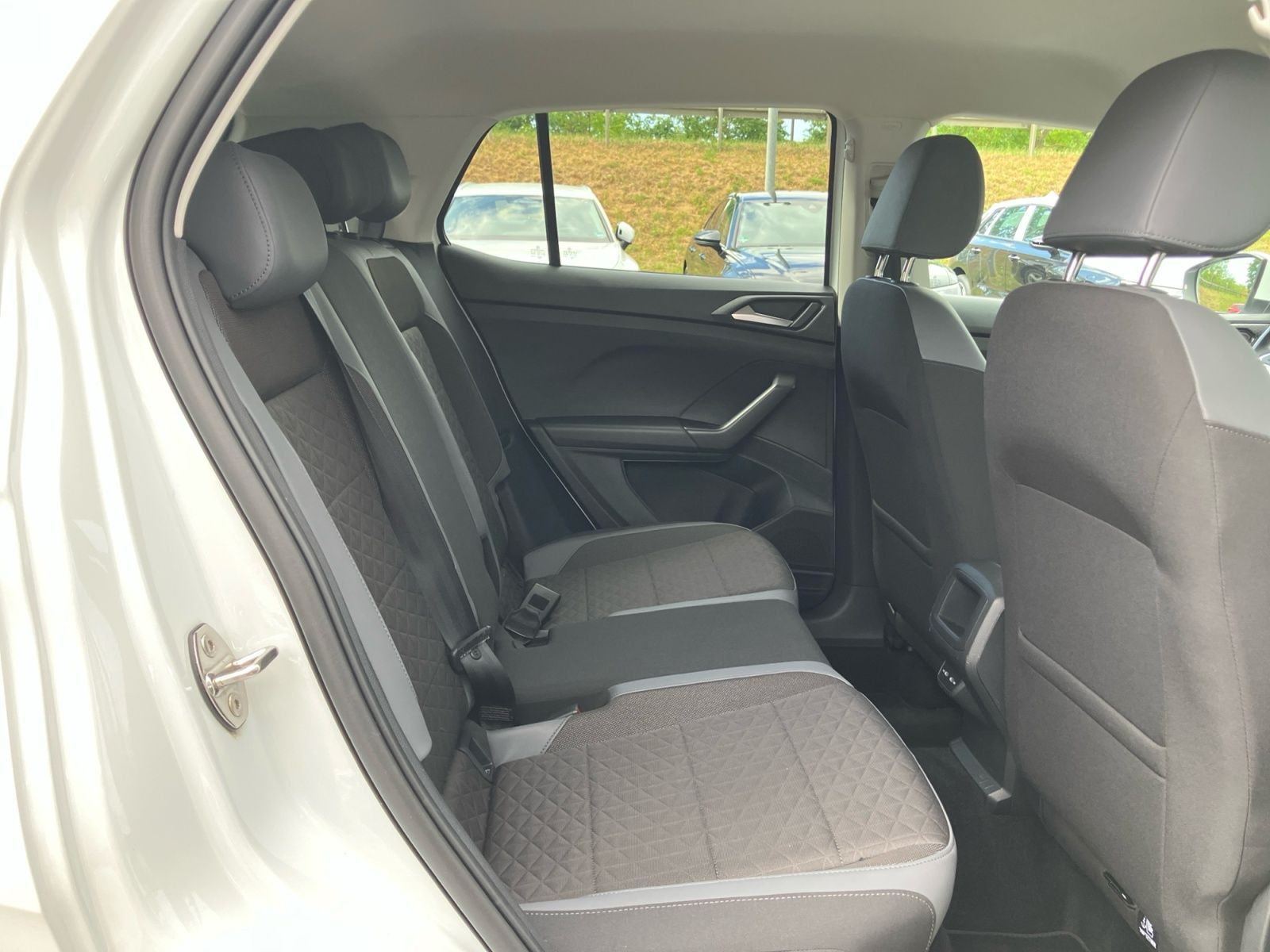 Volkswagen T-Cross - Bild 15