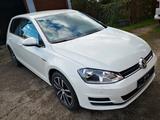 Volkswagen Golf  7 1.6 TDI 4MOTION BMT LOUNGE  - Volkswagen Golf mit Diesel-Antrieb: 1.4