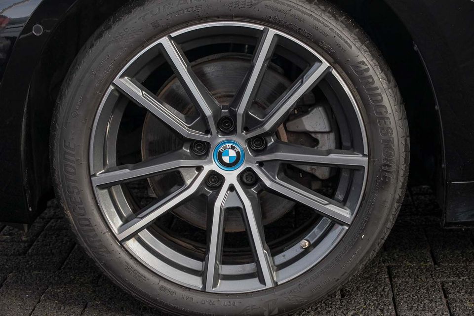 BMW 320 - Bild 5