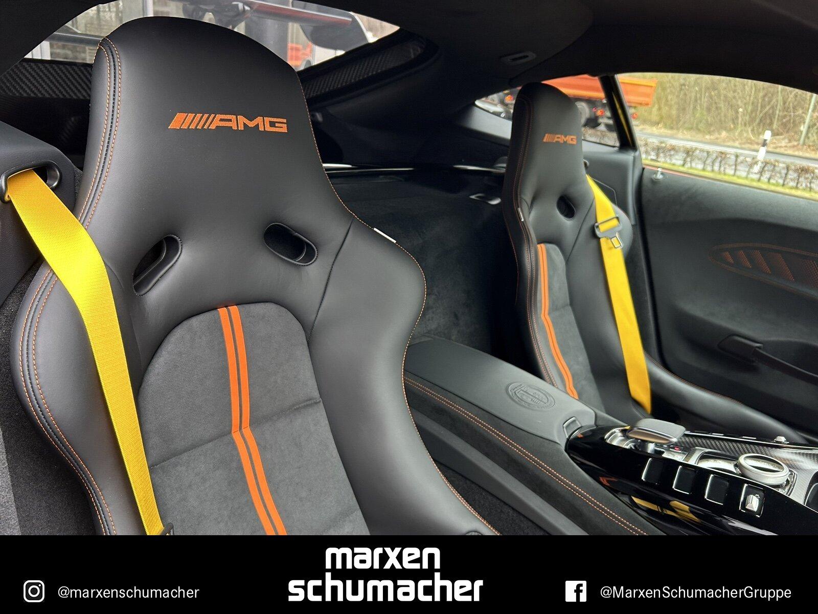 Mercedes-Benz AMG GT Black Series Schalensitz+Carbon+Magmabeam