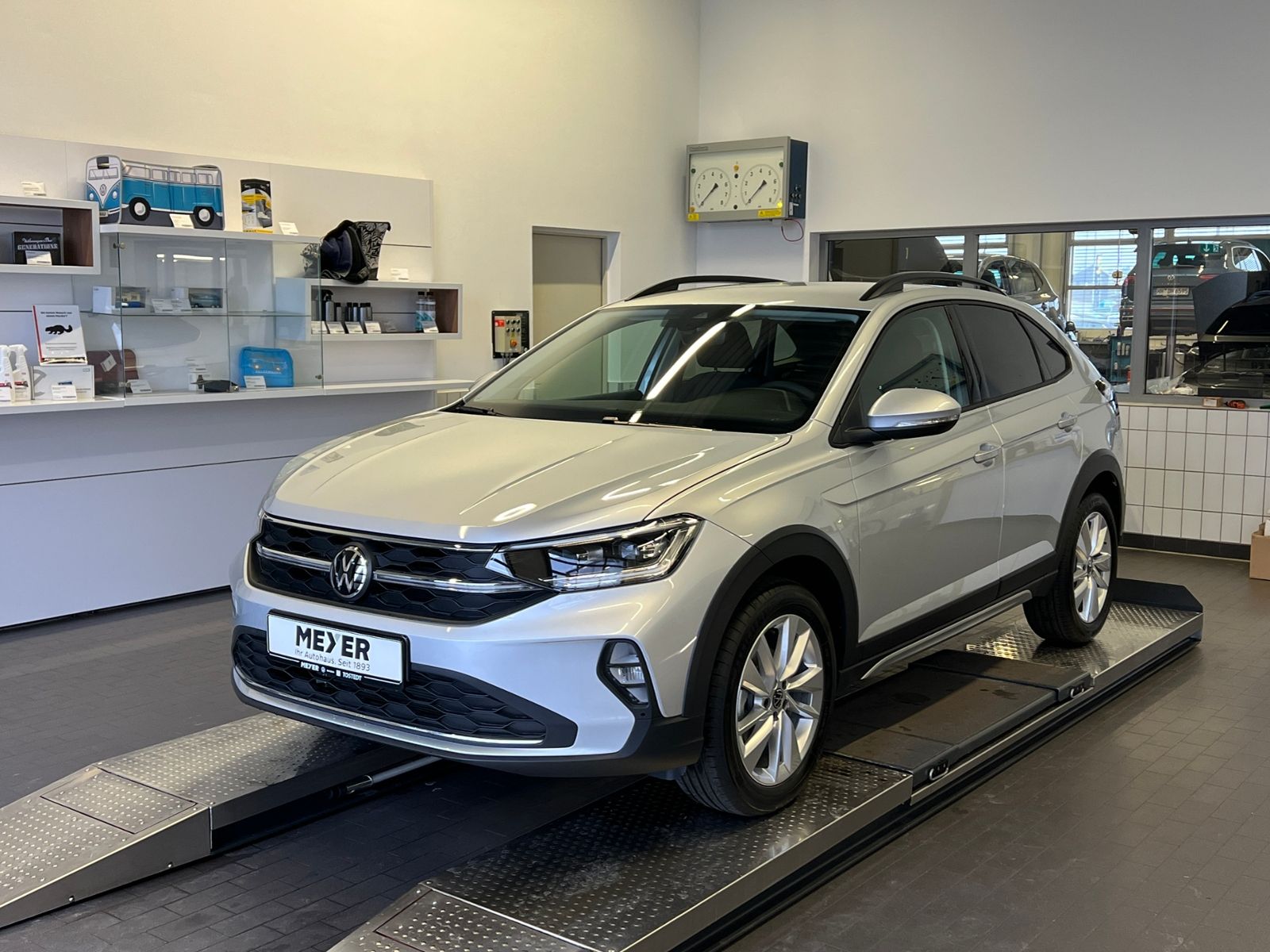 Fahrzeugabbildung Volkswagen Taigo Life 1.0 TSI DSG *IQ.LIGHT, Digital Cockpi
