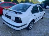 Volkswagen Bora 1,6 Tüv 02/26 - gebrauchte Volkswagen Bora aus dem Jahr 2000