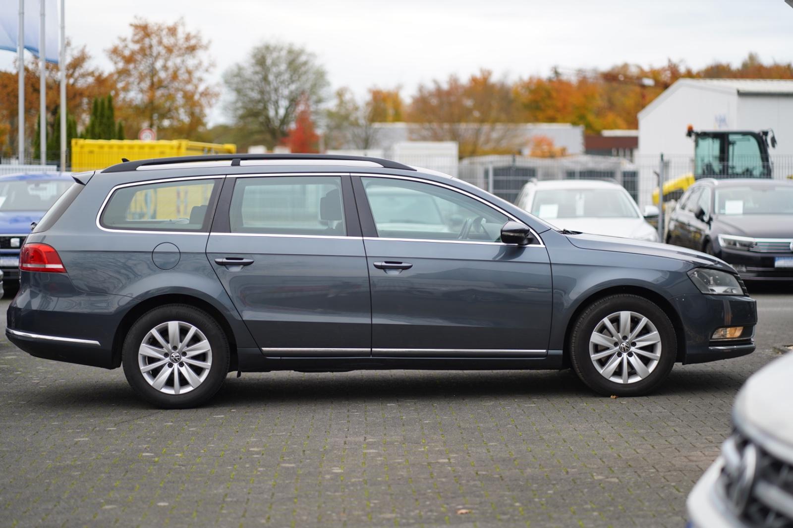 Volkswagen Passat 2011 — photo 13