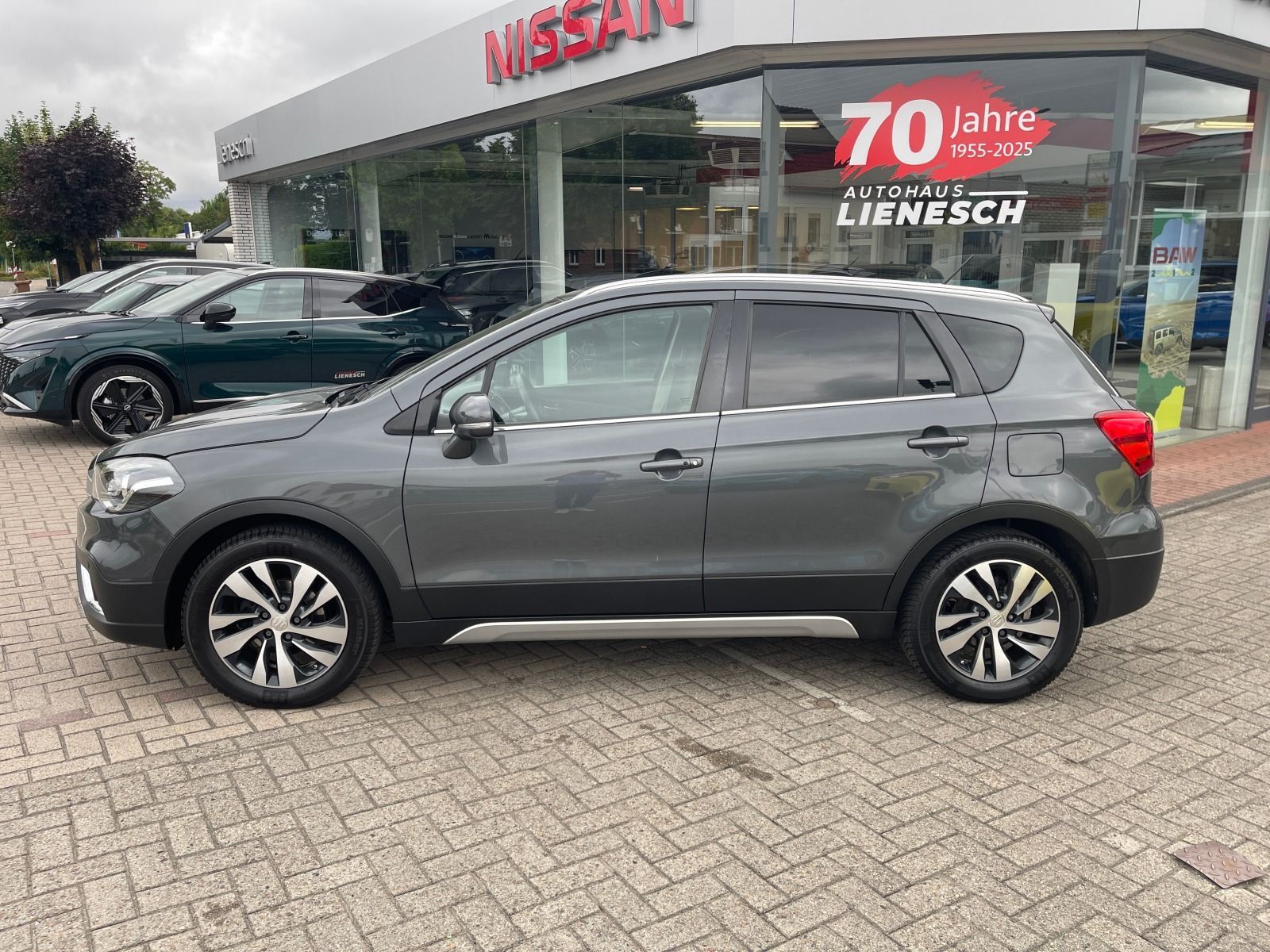 Fahrzeugabbildung Suzuki SX4 S-Cross Comfort+ 4x4/AHK/Allwetter