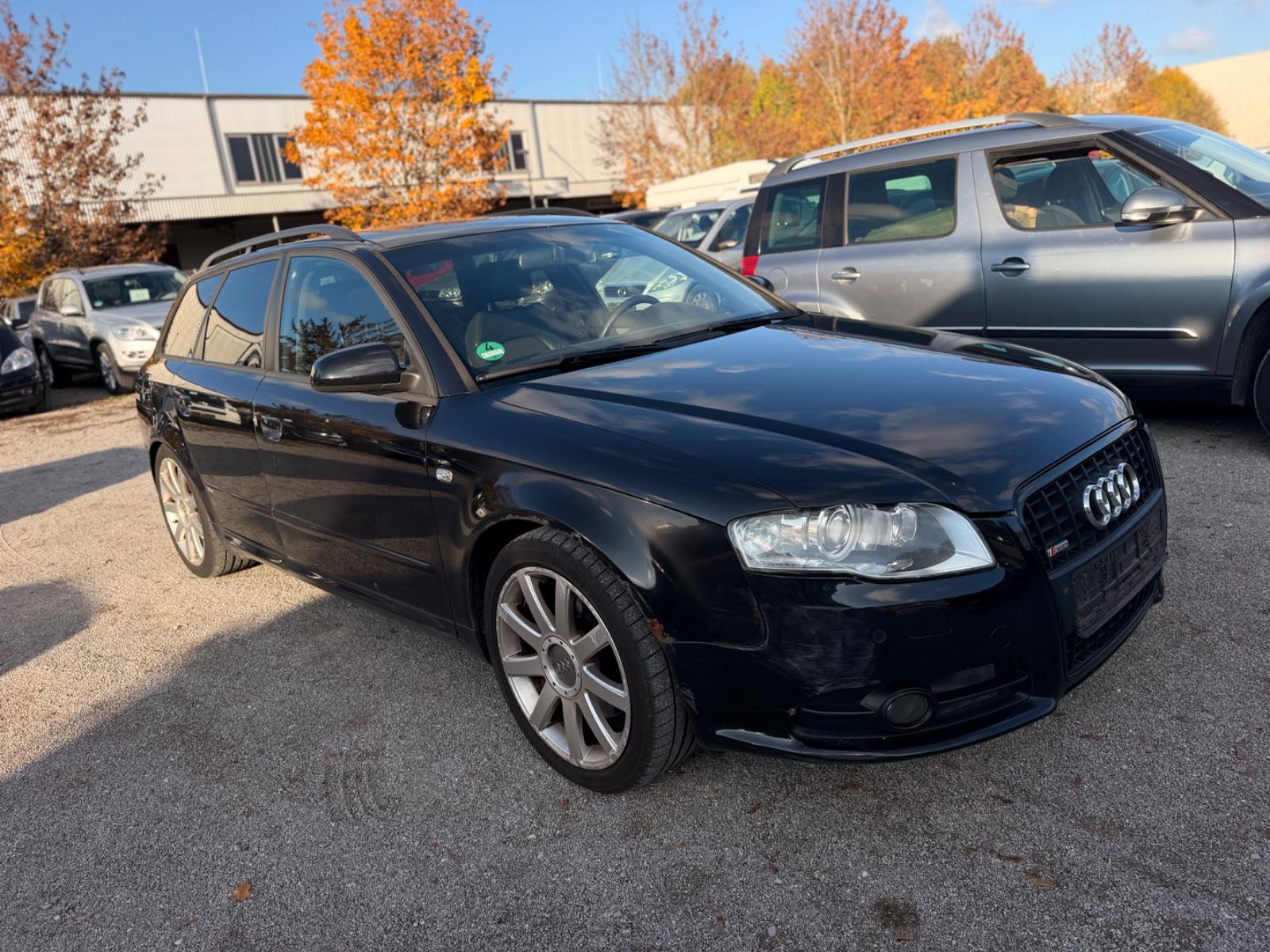 Audi A4 2007 — салон