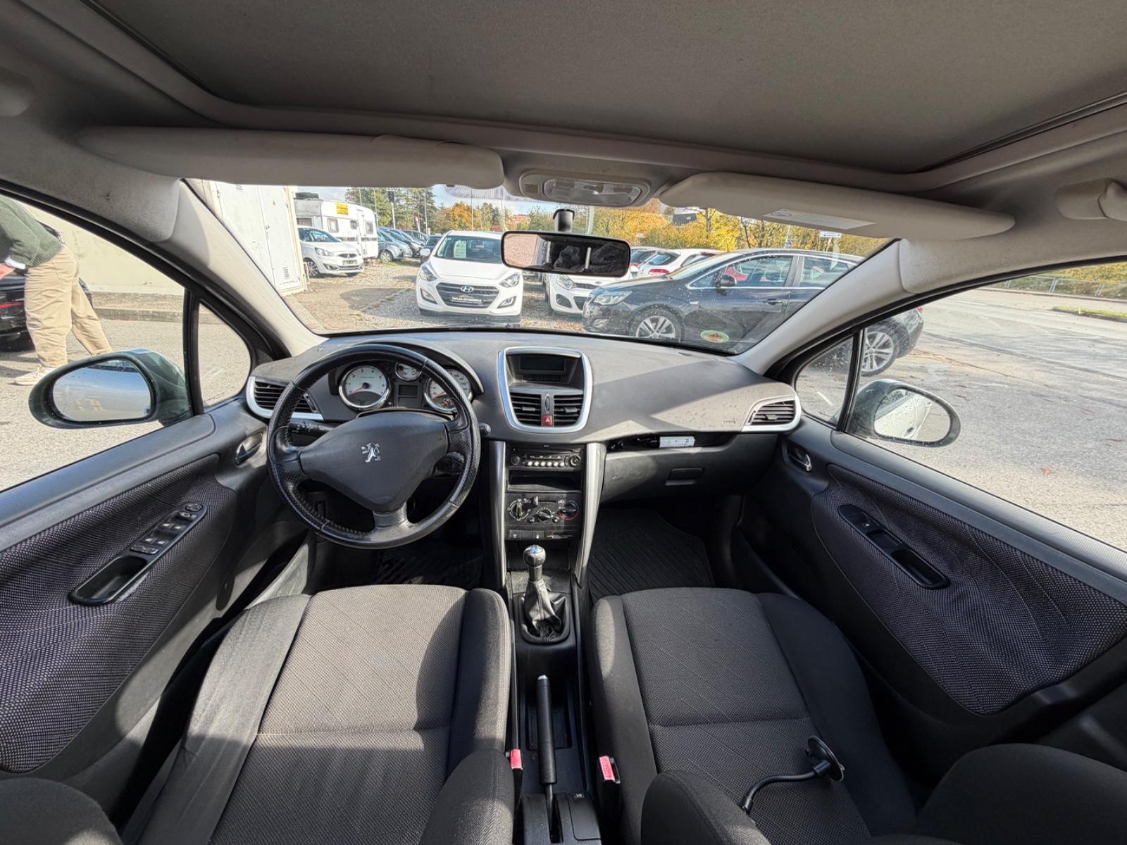Peugeot 207 2008 — photo 5