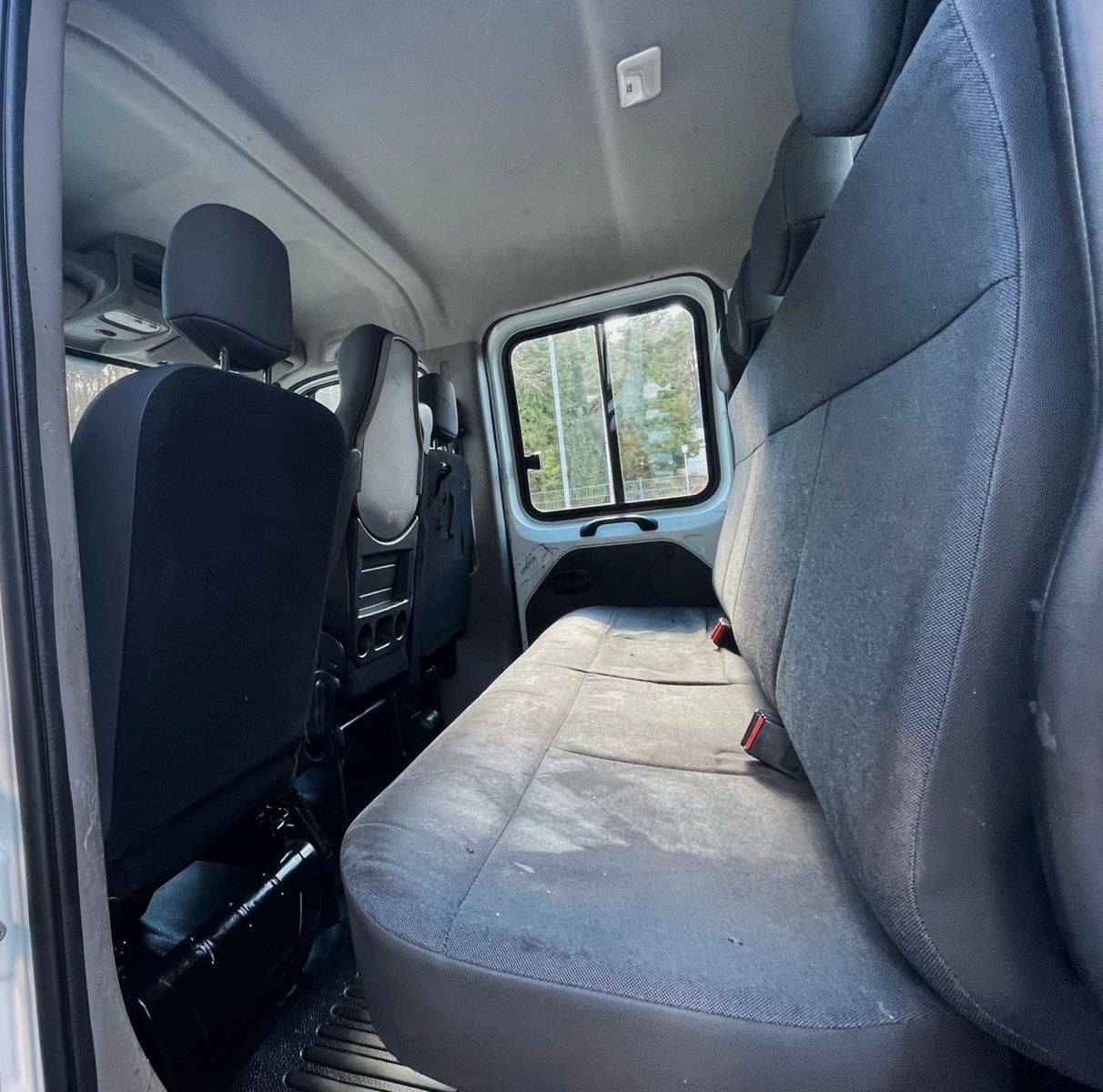 Fahrzeugabbildung Renault Master III DoKa PRITSCHE L3H1 3,5t AHK 7-SITZ AC