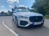 Jaguar XF D200 R-DYNAMIC BLACK Sportbrake Auto R-DY... - Jaguar XF von privat