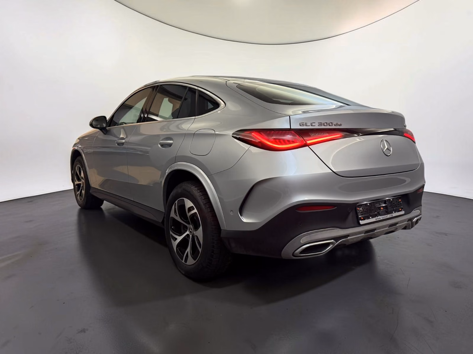Mercedes-Benz GLC 300 de 4M Coupe AMG LINE x2*PANO*ACC*ADVANCE