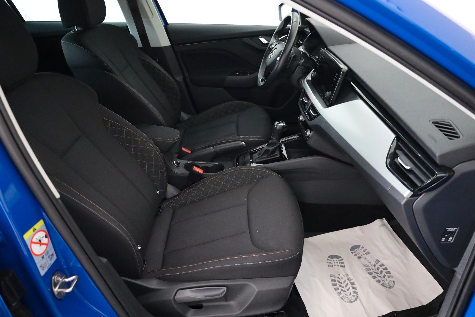 Fahrzeugabbildung SKODA Scala Drive 125 SH,PDC,LED,Kamera,8 fach bereift