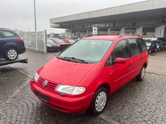 Volkswagen Sharan 1.8T Tour, Klima,7-Sitzer, Ohne Rost