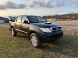 Toyota Hilux  2,5 D-4d - SUV bis 10.000 Euro