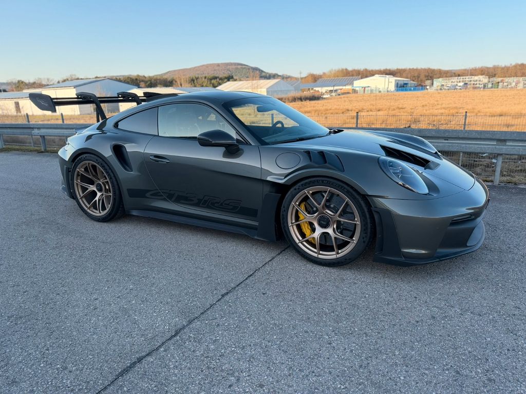 Image of Porsche 992