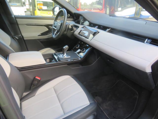 Land Rover NEU WAGEN ( NUR 99 KM ) R-Dynamic SE