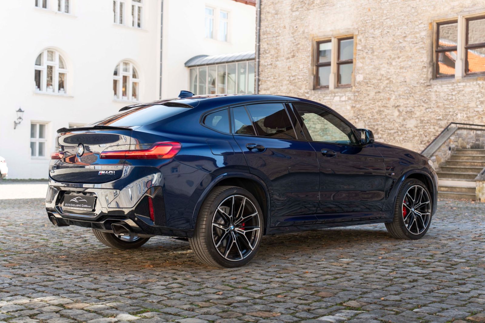 Fahrzeugabbildung BMW X4 M40i M-SPORT HUD H&K 360° CARPLAY LED