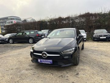 Mercedes CLA 220 Shooting Brake - 2