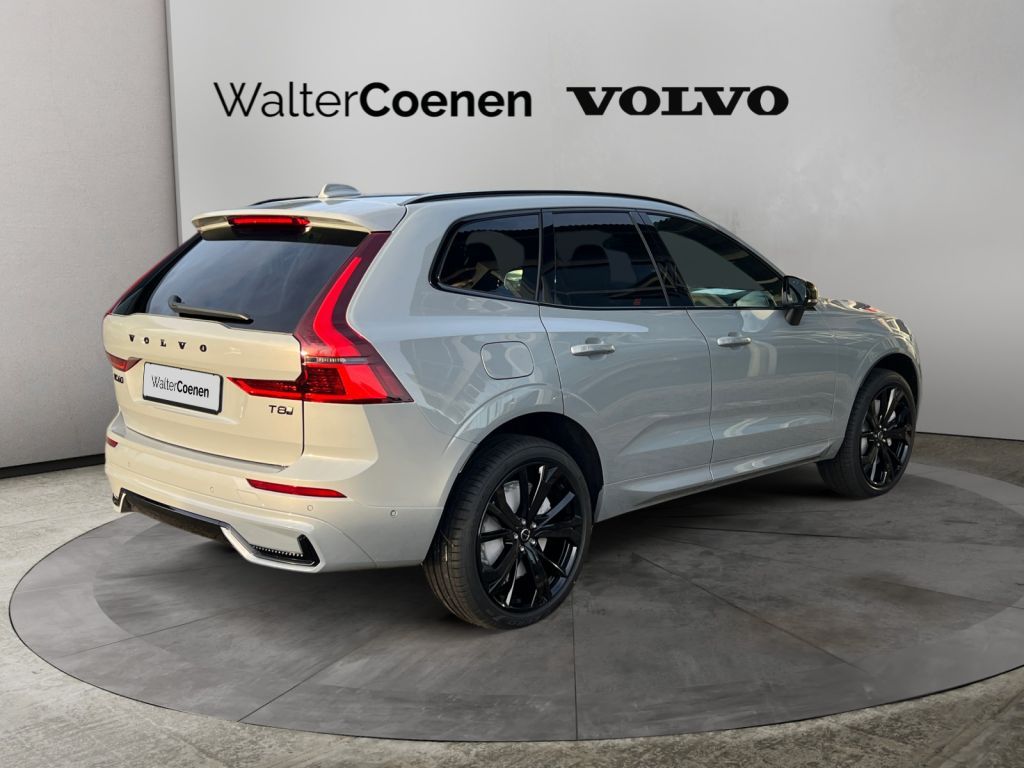 VOLVO XC60 T8 AWD Plug-in Hybr. Ultra Black Ed.,Nappa VOLVO XC60 T8 AWD Plug-in Hybr. Ultra Black Ed.,Nappa