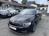Skoda Octavia Combi L&K 4x4/Zahnriemen+WP Bei 170.000 - Skoda Octavia: 170