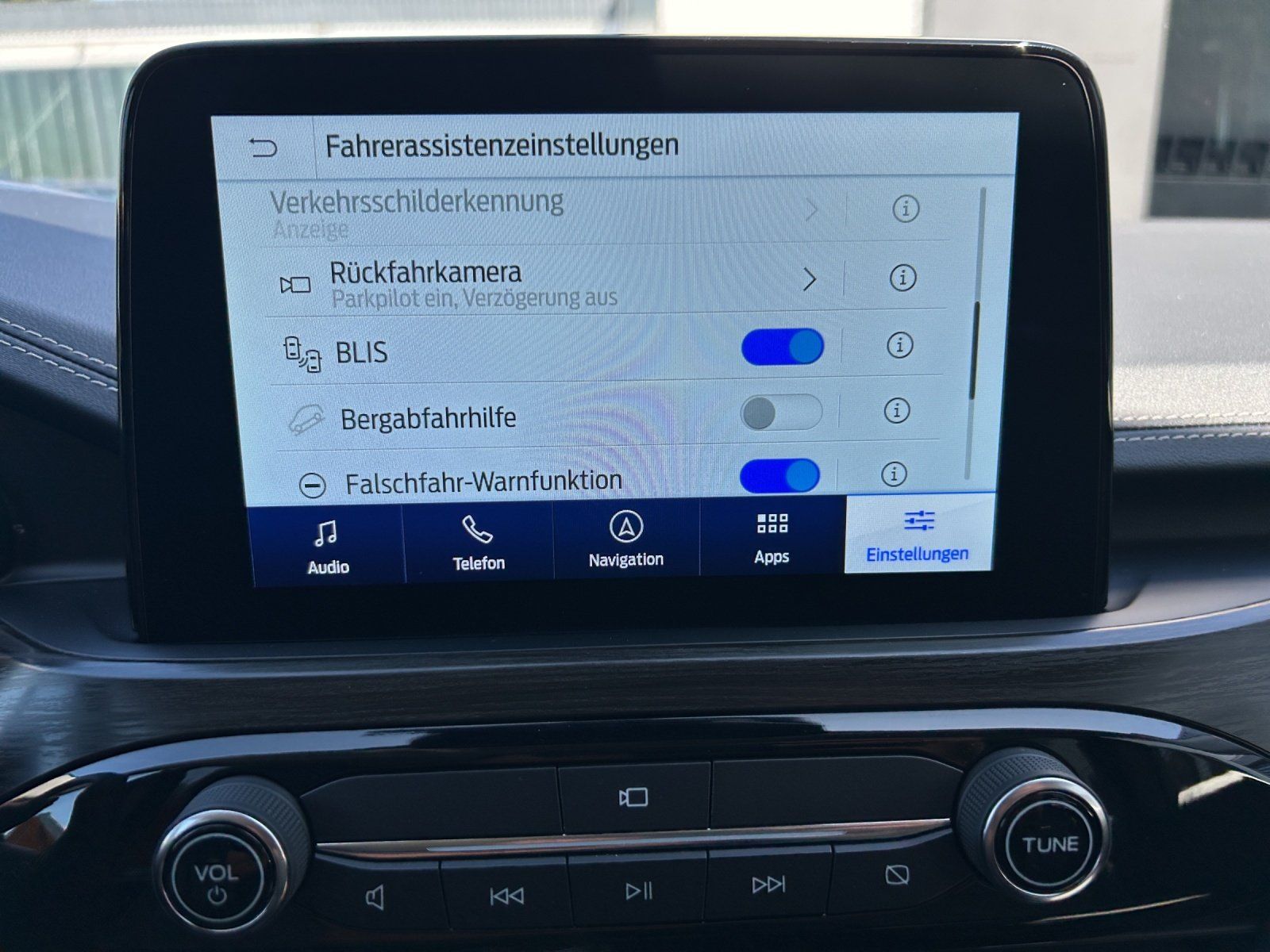 Fahrzeugabbildung Ford Kuga 2.5 PHEV Vignale Aut./LED/ACC/KAMERA/SHZ/