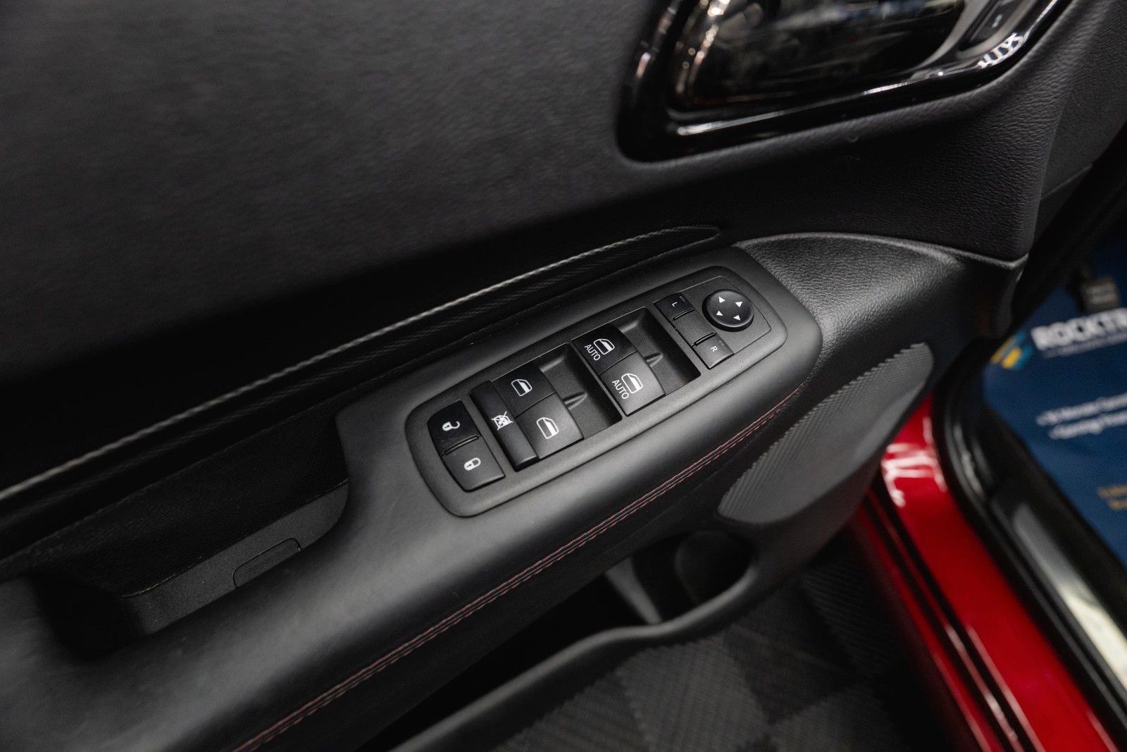 Fahrzeugabbildung Dodge Durango 5.7 V8 SRT 4x4 Night-Paket WIDEBODY 19%