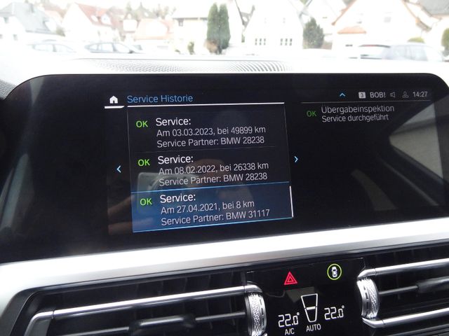 Fahrzeugabbildung BMW 320d Sport Line/1.Hd/Virtual/AHK/Leder Navi/