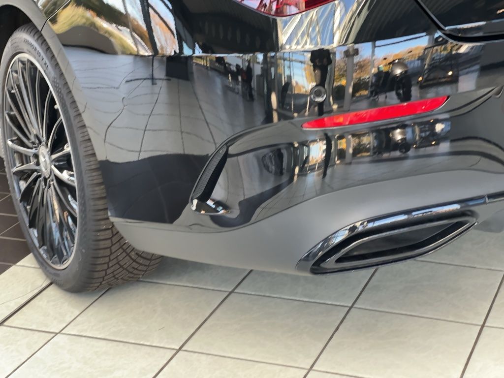 Fahrzeugabbildung Mercedes-Benz CLA 200 Coupé Fernlichtass.*KeyLess*LED*PDC*ACC