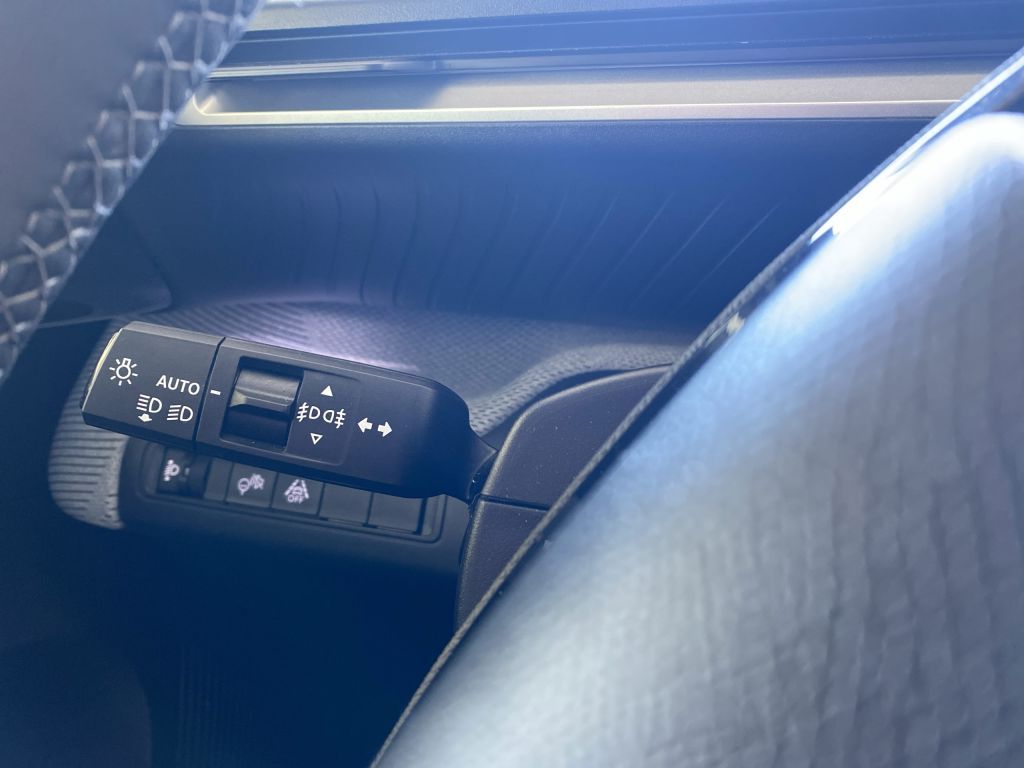 Fahrzeugabbildung Citroën e-C3 Aircross Long-Range MAX -3000 EUR mgl.*