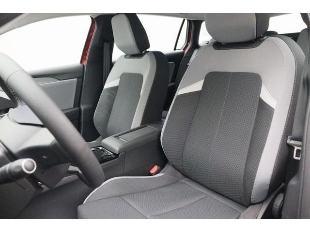 Fahrzeugabbildung Opel Astra L Sports Tourer 1.2 Enjoy LED ACC RK Apple