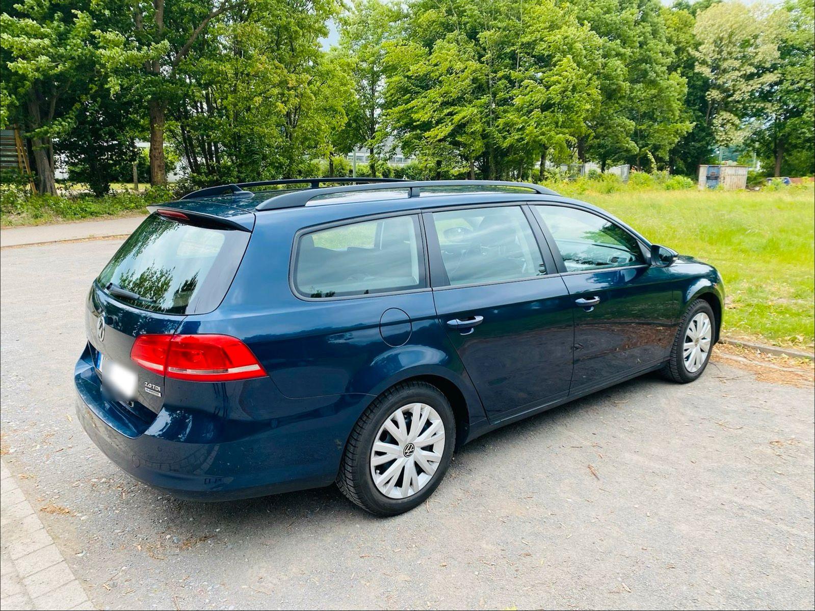Volkswagen Passat 2013 — photo 8