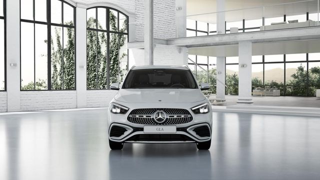 Mercedes-Benz GLA 200 SpurW S-Sitz KeyLess Navi PDC SHZ LED