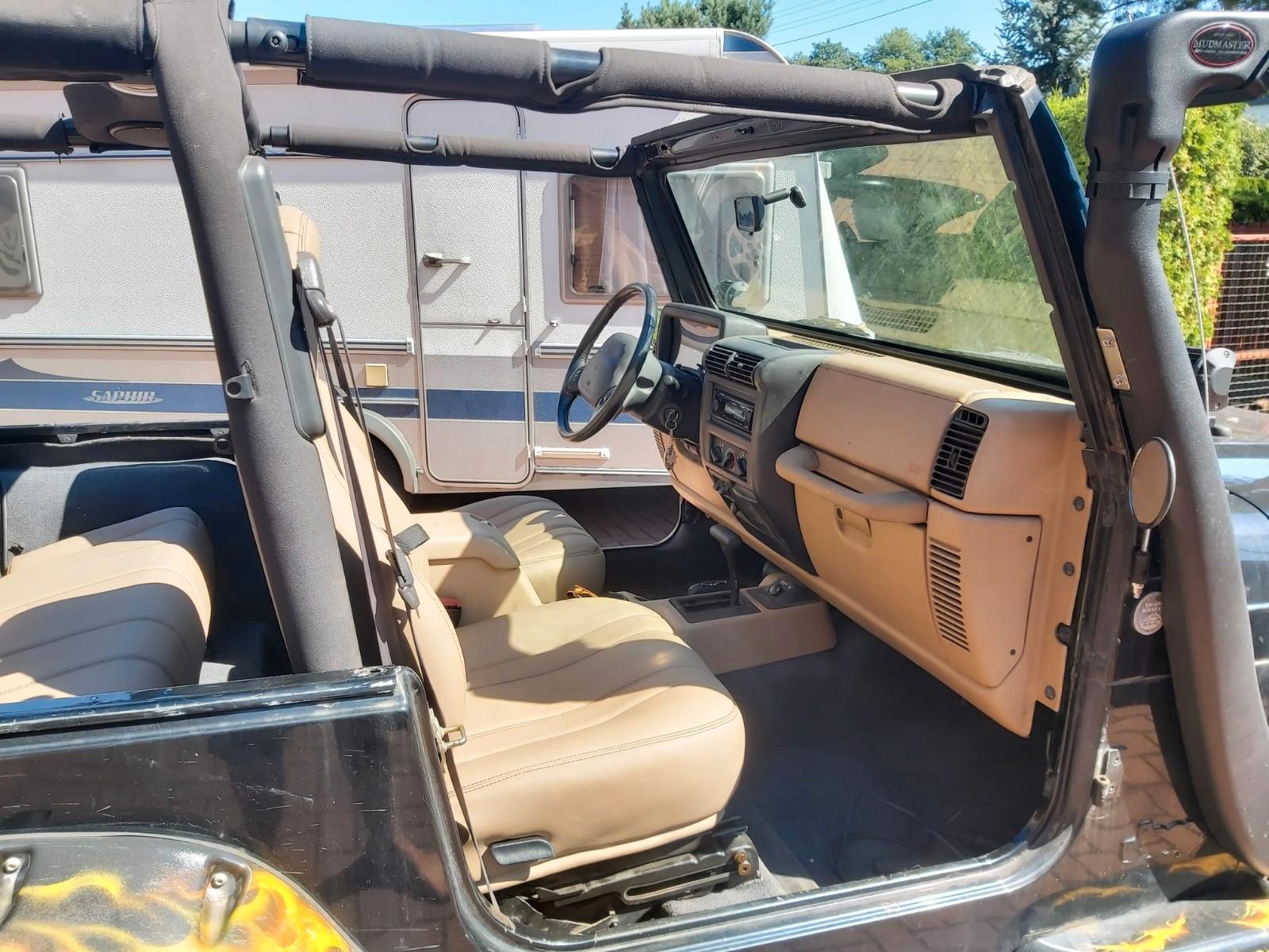 JEEP WRANGLER 4X4 SPORT 4.0 177CH - BVA - CLIMATISATION - ATTELAGE FIXE - 149.000 KMS