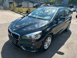BMW 216d Active Tourer*Sportpaket*6Gang*Navi*PDC*Top - BMW 216 Kombi Gebrauchtwagen