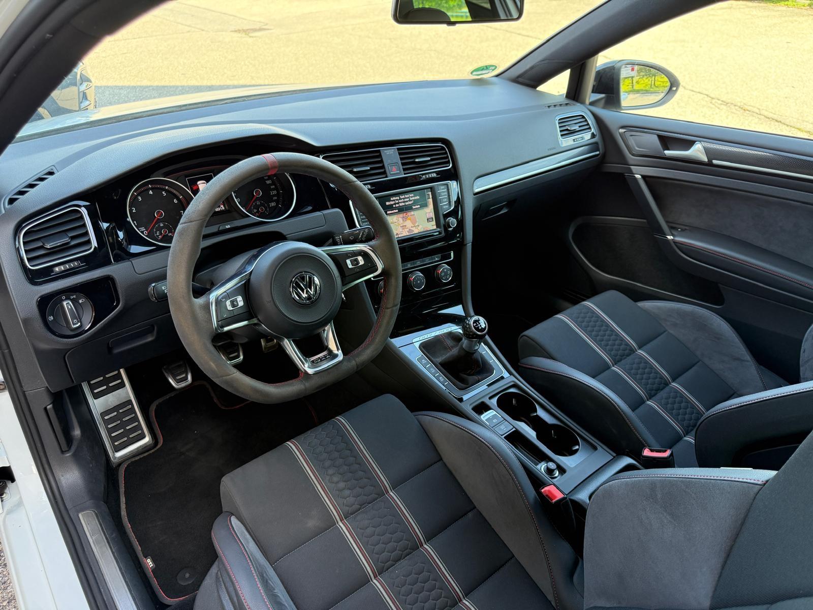 Volkswagen Golf GTI Clubsport S /ABT 370PS/19"/1of400 – 17